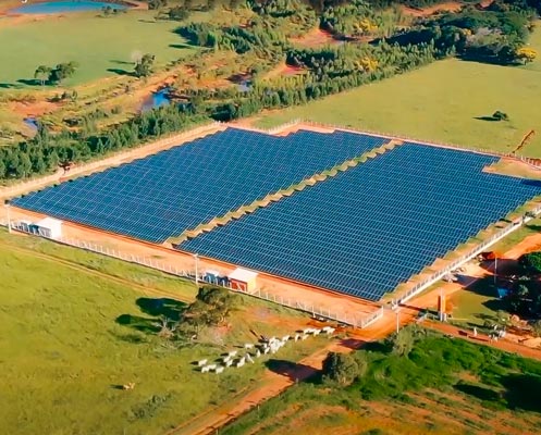 Usina de energia solar de grande porte